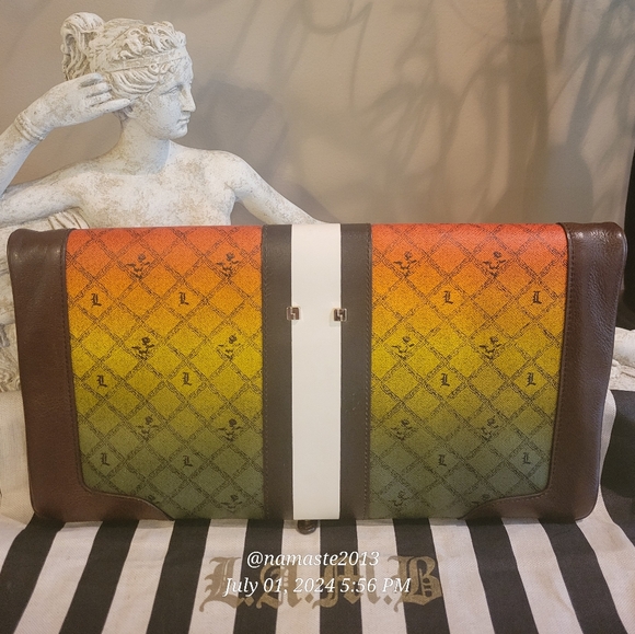 L.A.M.B. by Gwen Stefani Rasta Carlisle Clutch Luxury Designer NWOT Leather #794 - Picture 8 of 17